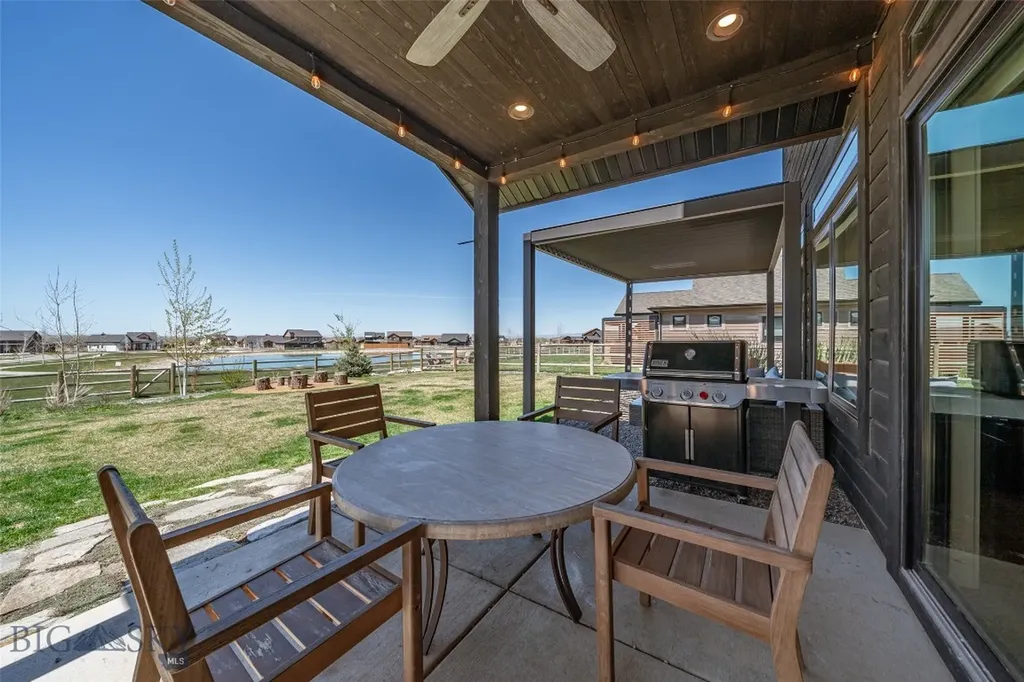 950 White Horse Loop Bozeman MT 59718