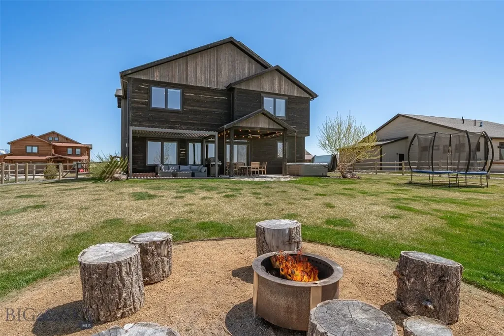 950 White Horse Loop Bozeman MT 59718