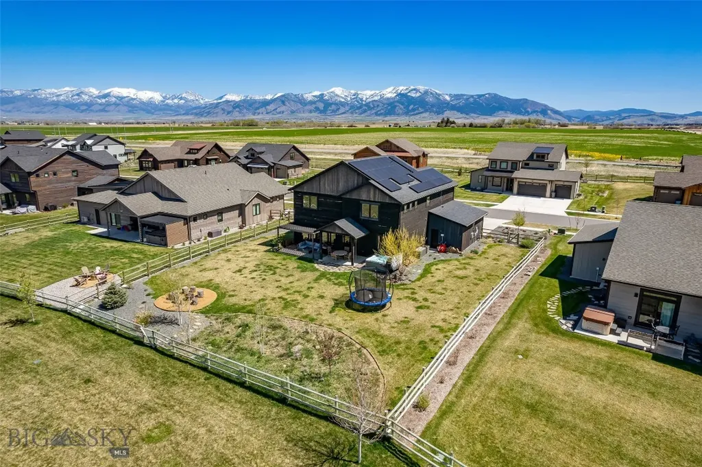 950 White Horse Loop Bozeman MT 59718