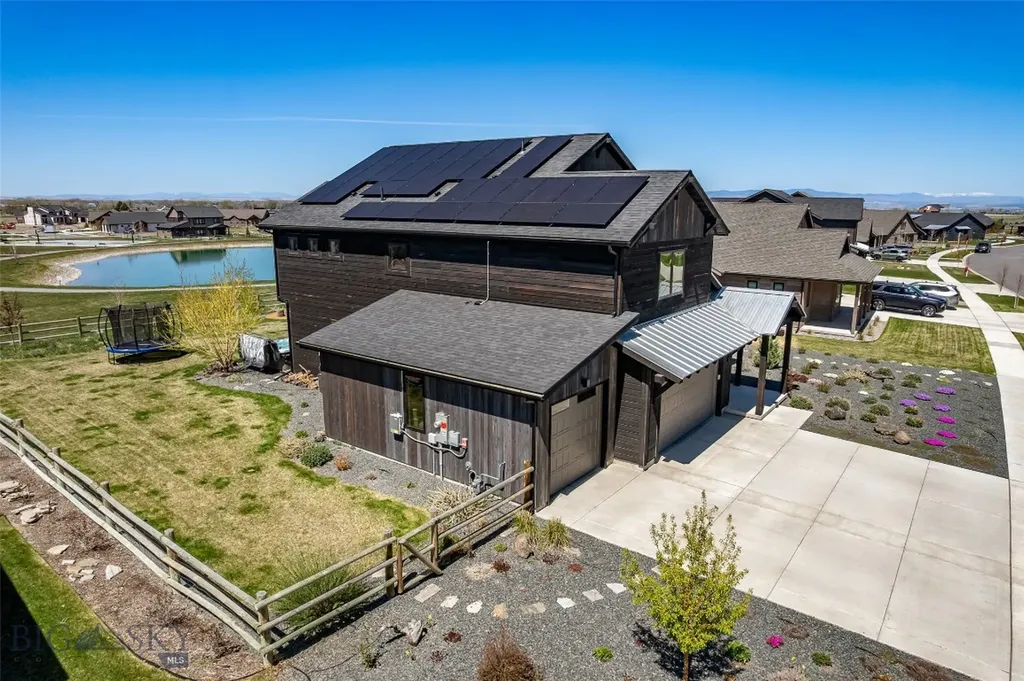950 White Horse Loop Bozeman MT 59718
