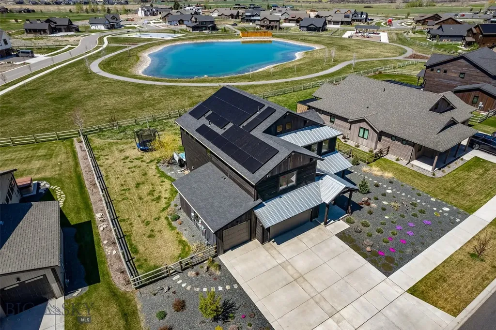 950 White Horse Loop Bozeman MT 59718
