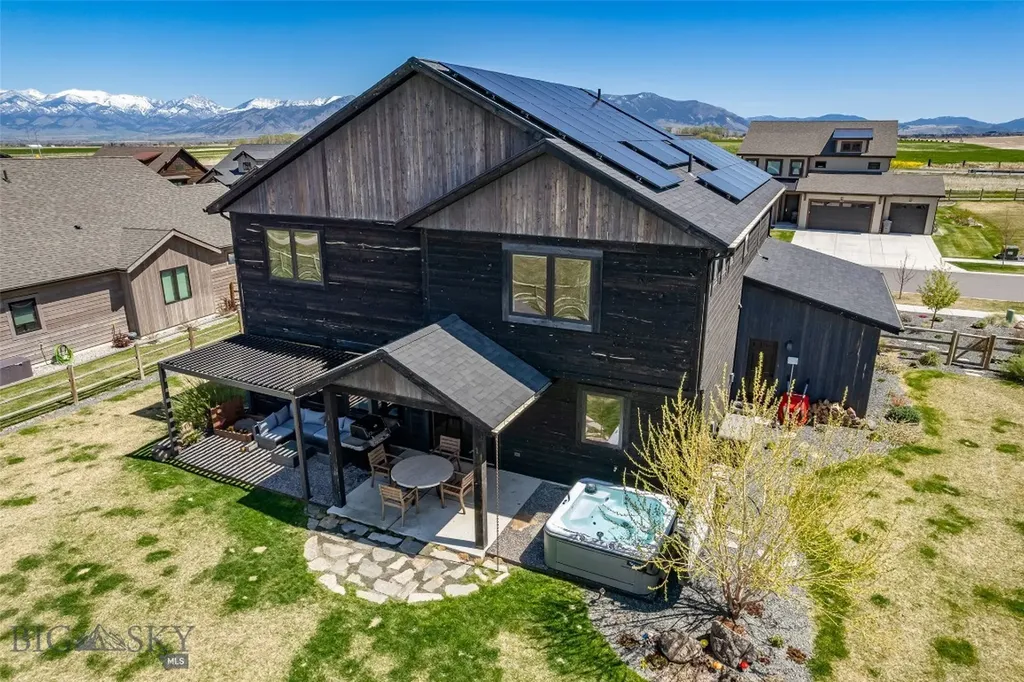 950 White Horse Loop Bozeman MT 59718