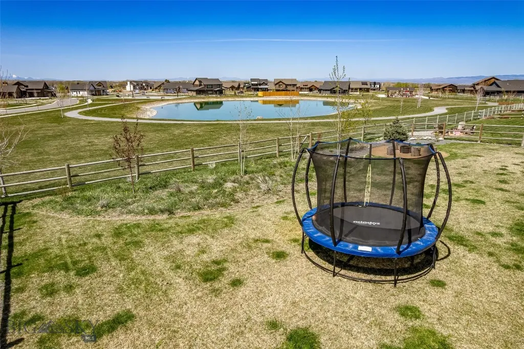 950 White Horse Loop Bozeman MT 59718