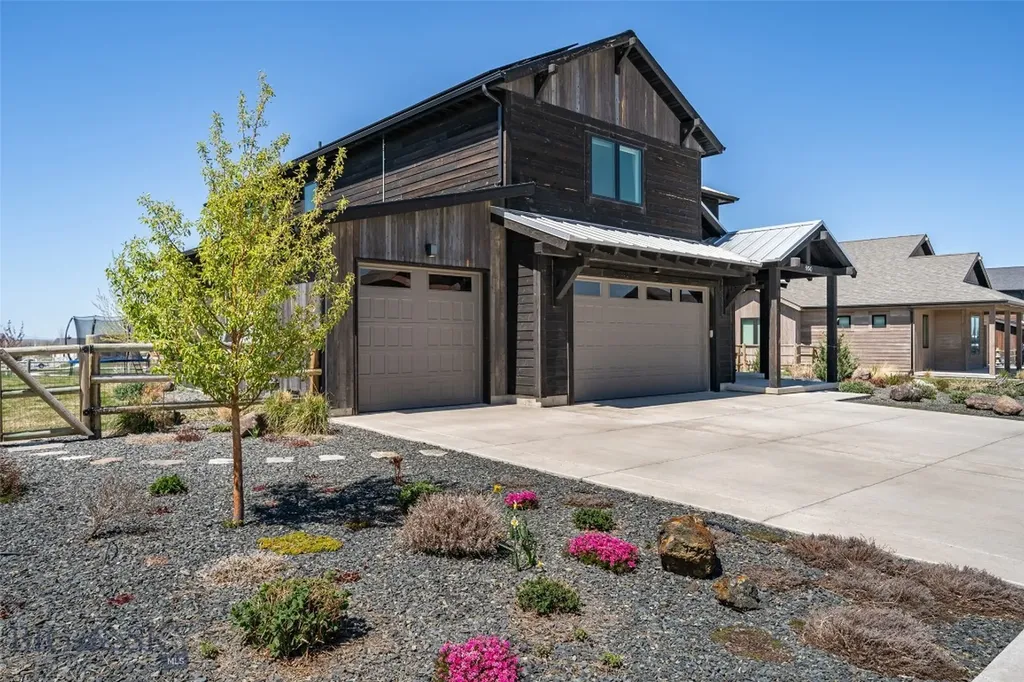 950 White Horse Loop Bozeman MT 59718