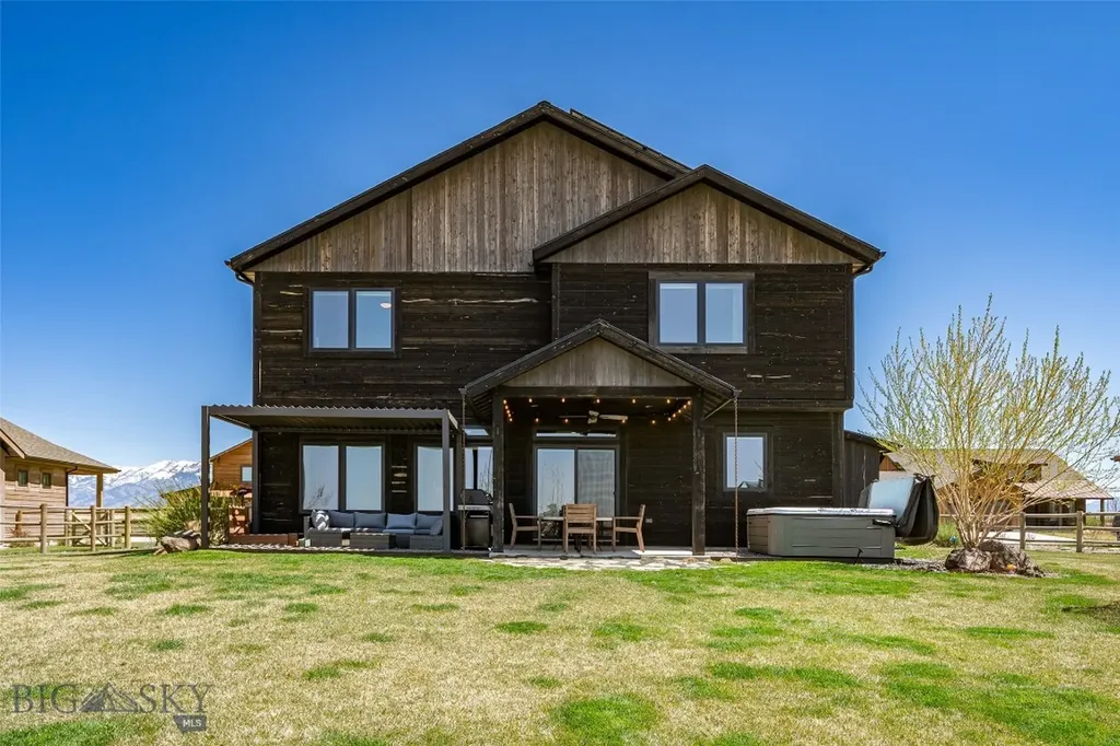 950 White Horse Loop Bozeman MT 59718