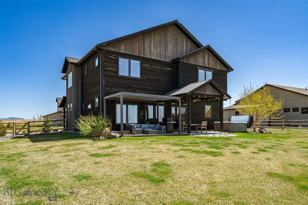 950 White Horse Loop Bozeman MT 59718
