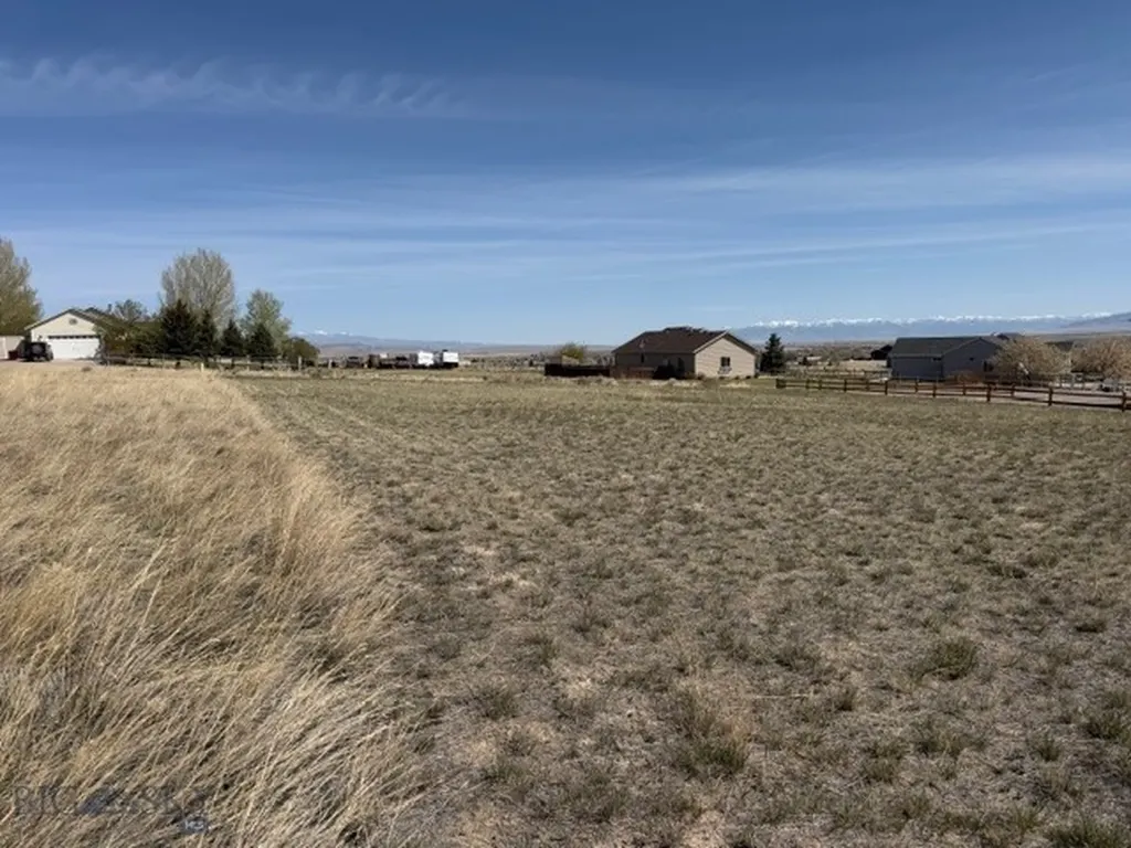 363 Expedition Drive Dillon MT 59725