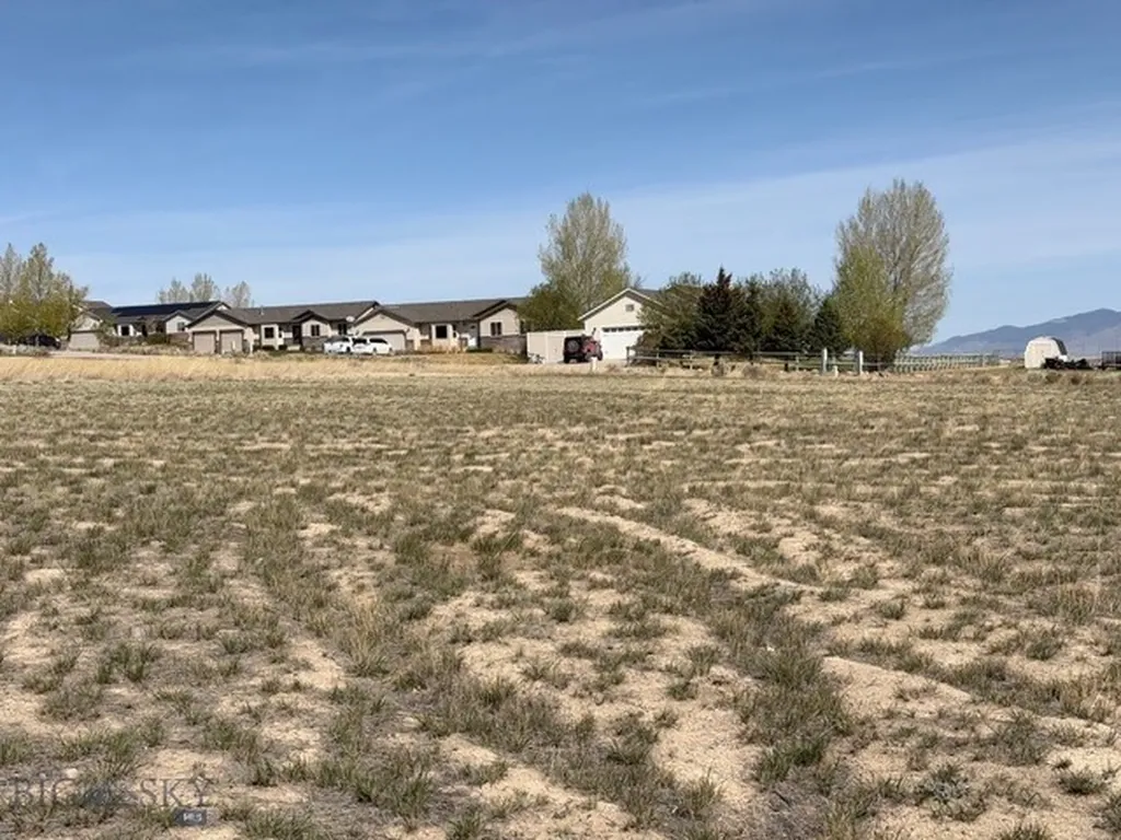 363 Expedition Drive Dillon MT 59725