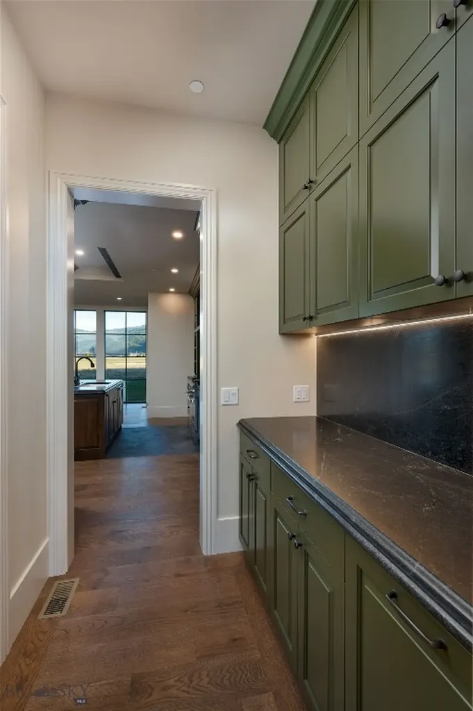 657 Hyalite View Drive Bozeman MT 59718