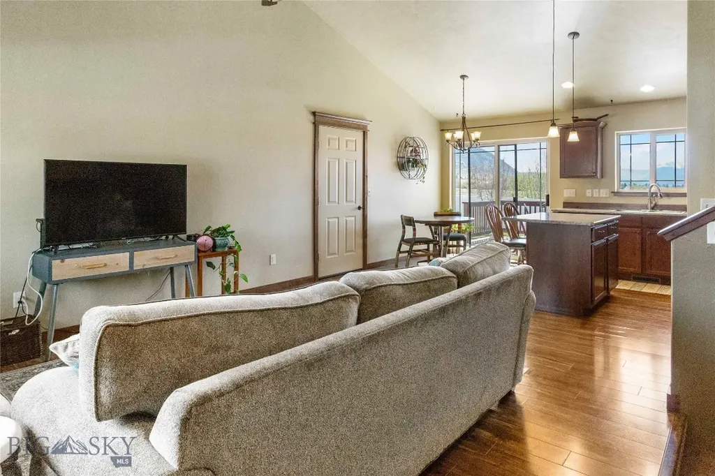 3456 Ottawa Butte MT 59701