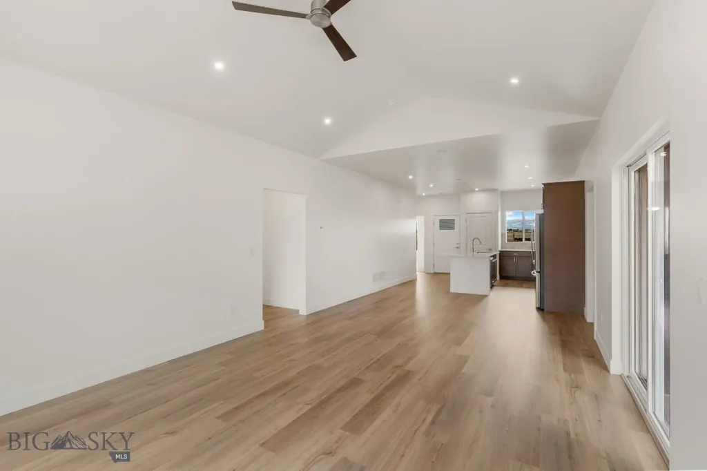 713 Spaniel Lane Belgrade MT 59714