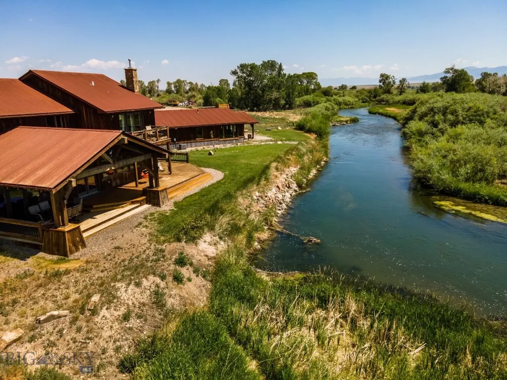 1872 Webster Lane Dillon MT 59725