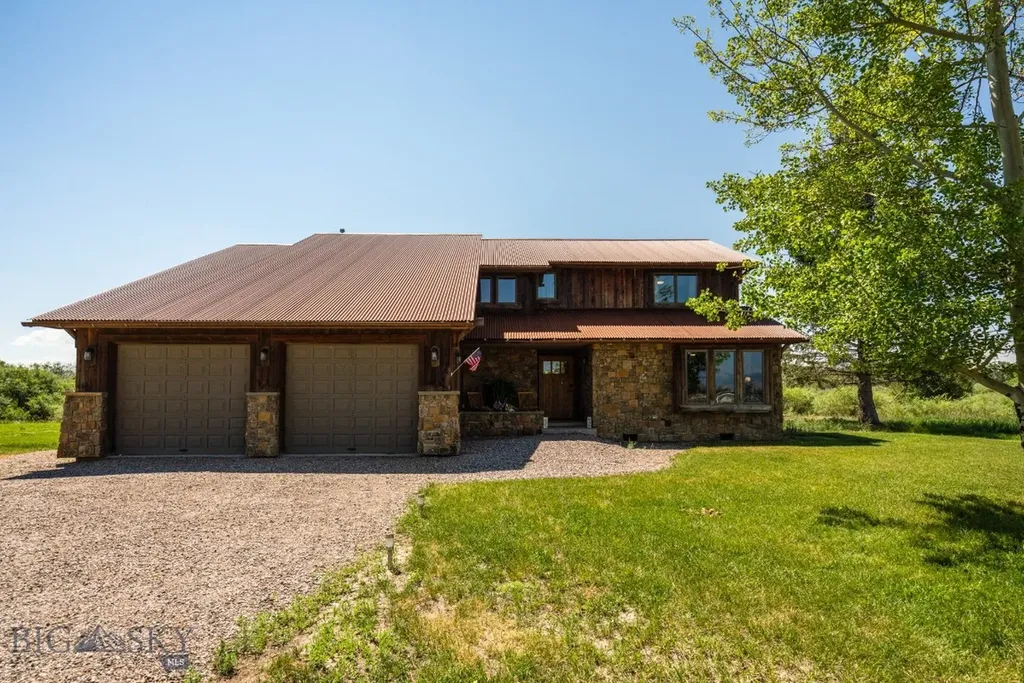 1872 Webster Lane Dillon MT 59725
