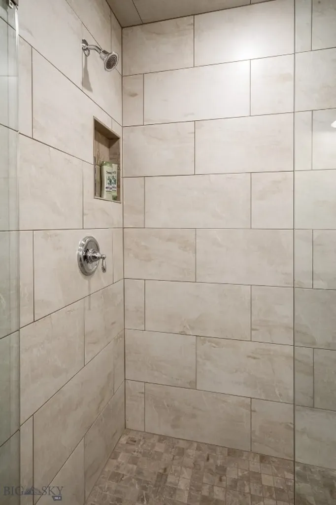 1872 Webster Lane Dillon MT 59725