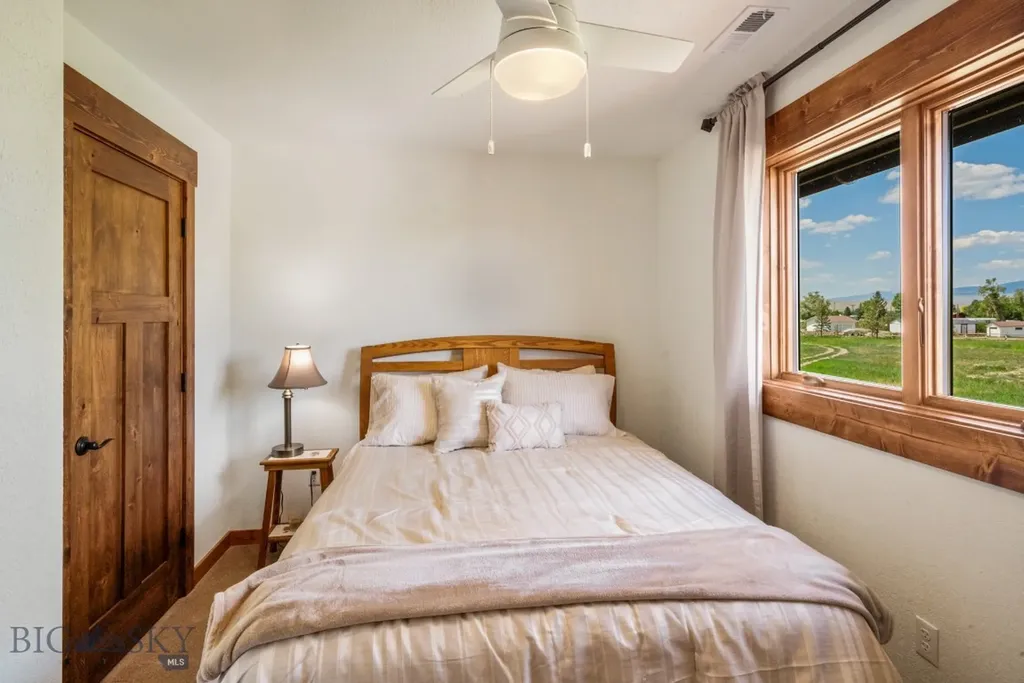 1872 Webster Lane Dillon MT 59725