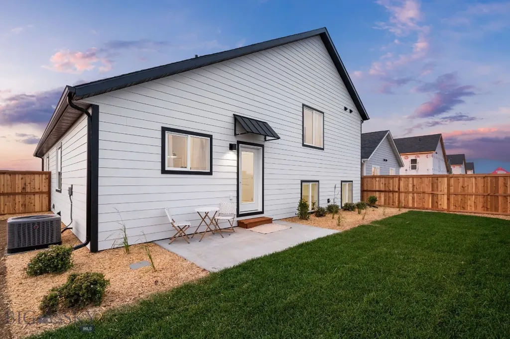 715 Spaniel Lane Belgrade MT 59714