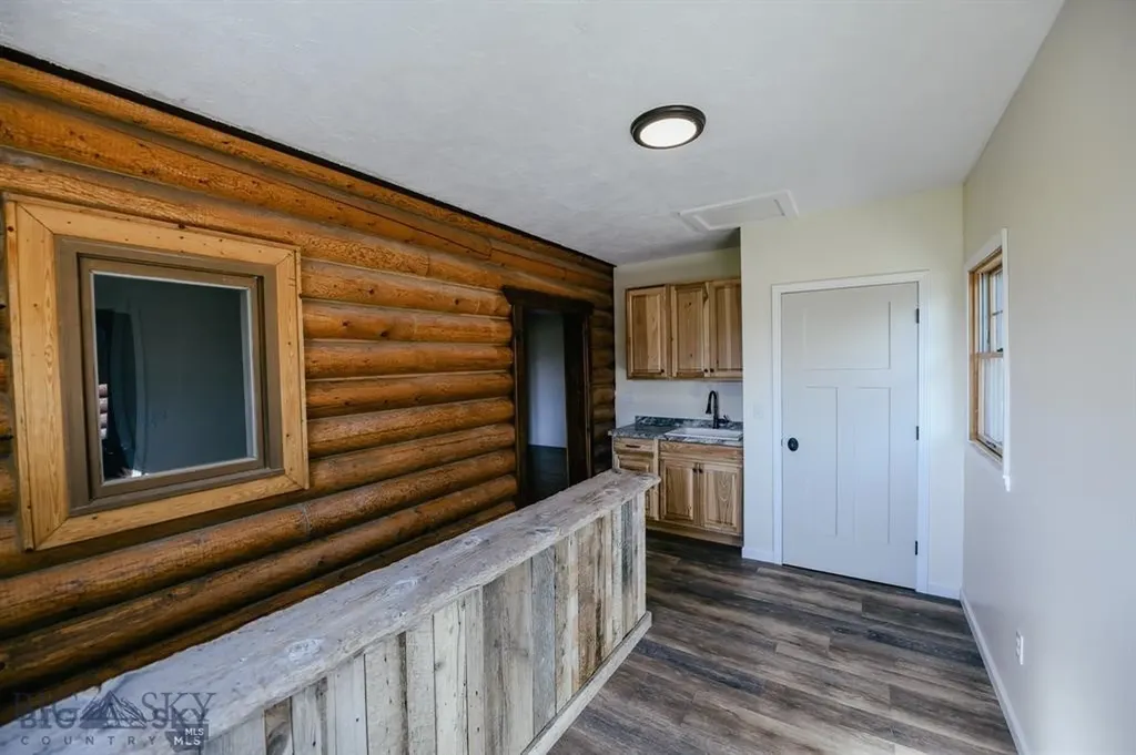 3957 Blacktail Road Dillon MT 59725