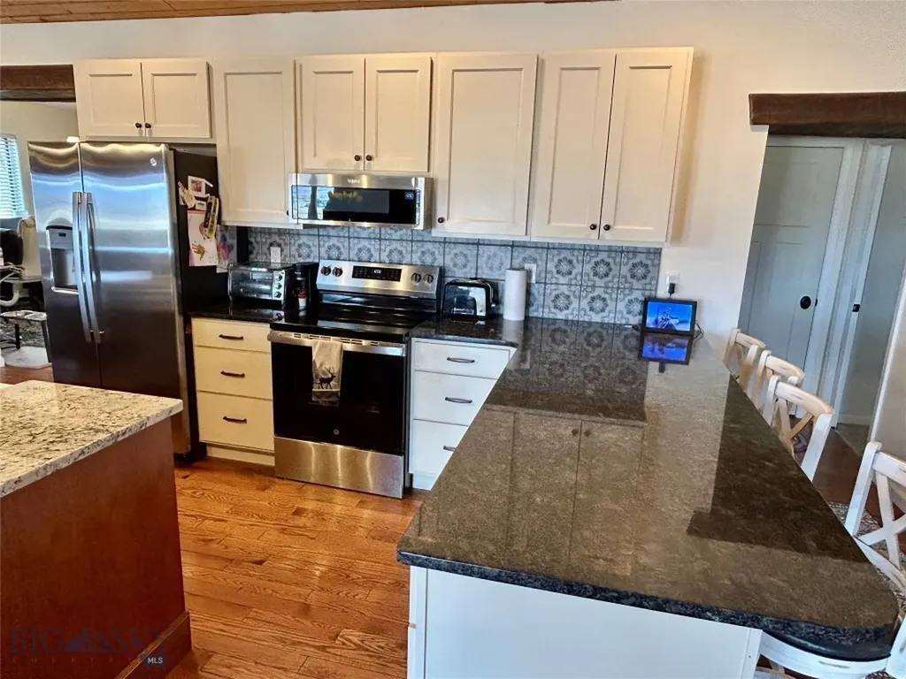 3957 Blacktail Road Dillon MT 59725