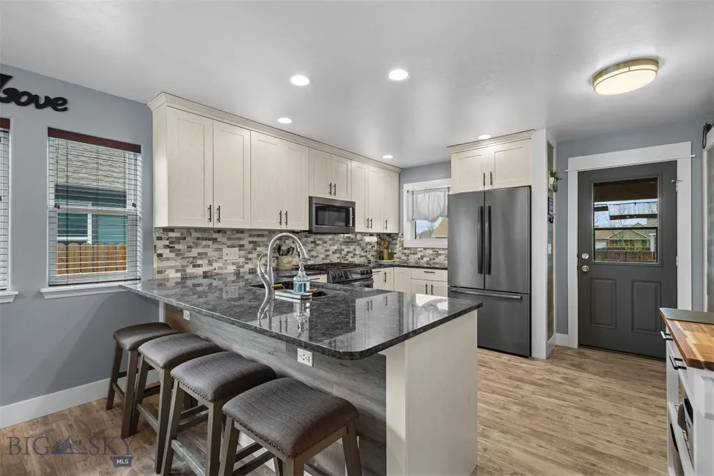 79 Woodman Drive Belgrade MT 59714