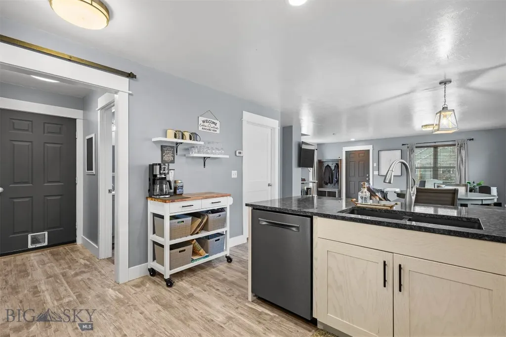 79 Woodman Drive Belgrade MT 59714