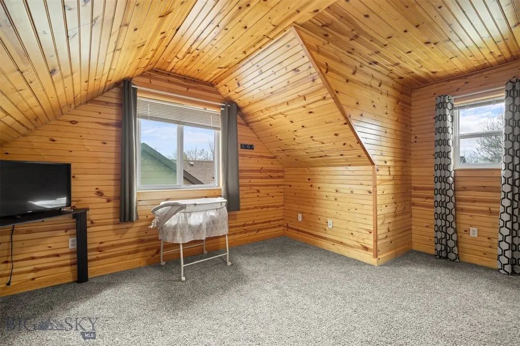 79 Woodman Drive Belgrade MT 59714