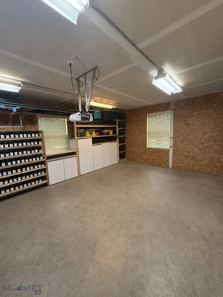 79 Woodman Drive Belgrade MT 59714