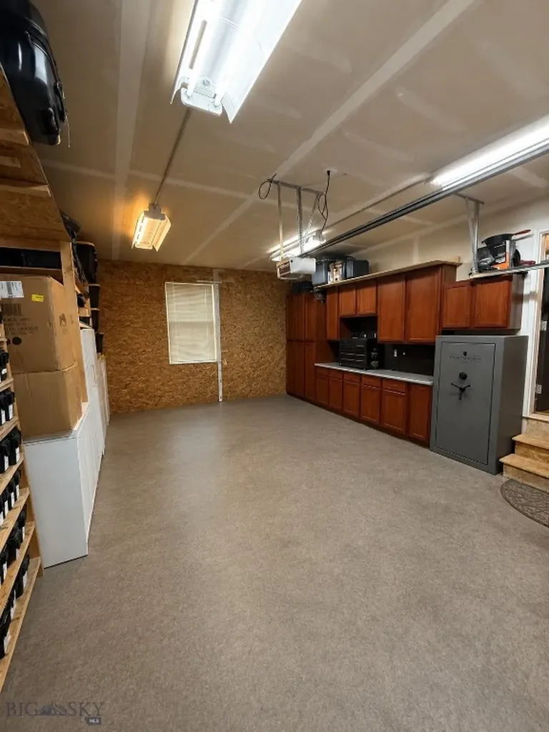 79 Woodman Drive Belgrade MT 59714