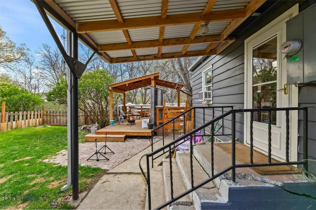529 S 9th Street Livingston MT 59047
