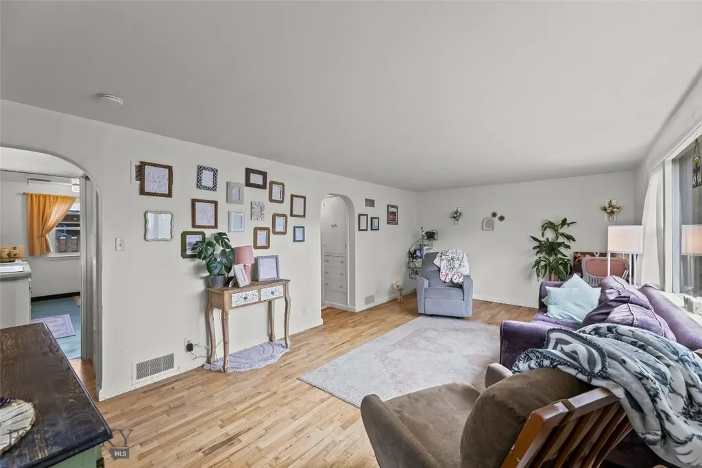 529 S 9th Street Livingston MT 59047