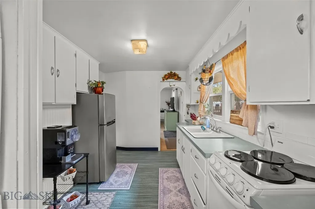 529 S 9th Street Livingston MT 59047