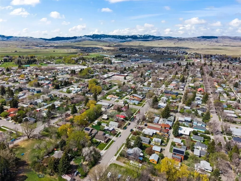 529 S 9th Street Livingston MT 59047