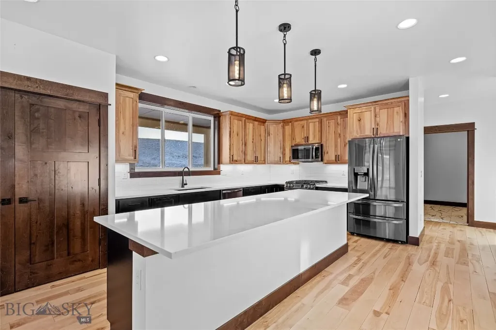 2 Paddlefish Court Three Forks MT 59752