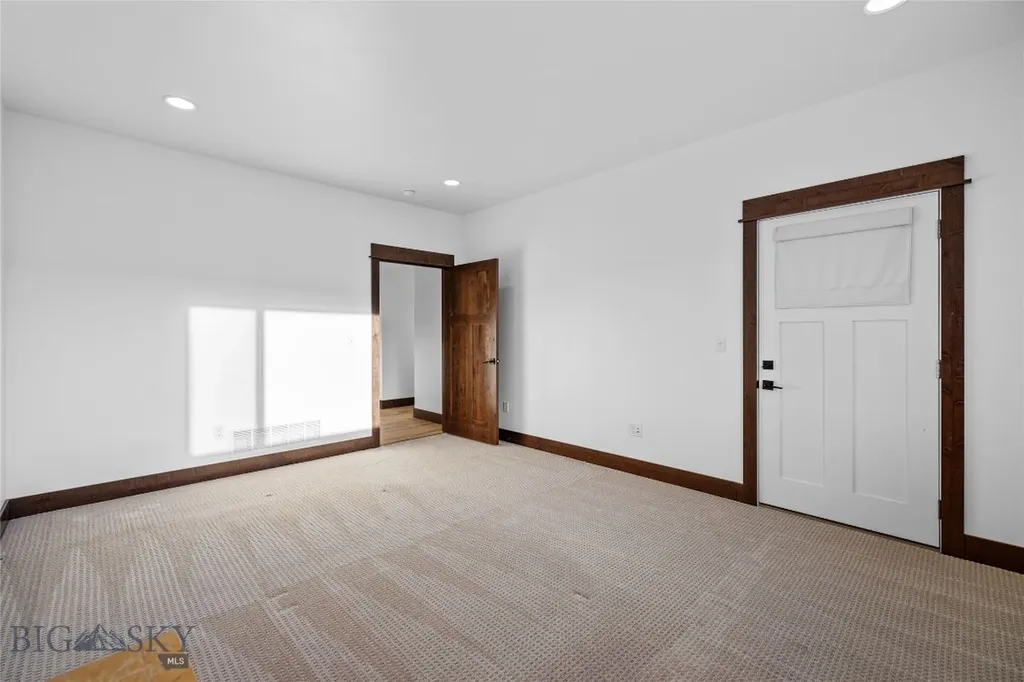 2 Paddlefish Court Three Forks MT 59752