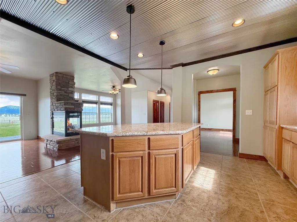395 Parker Drive Belgrade MT 59714