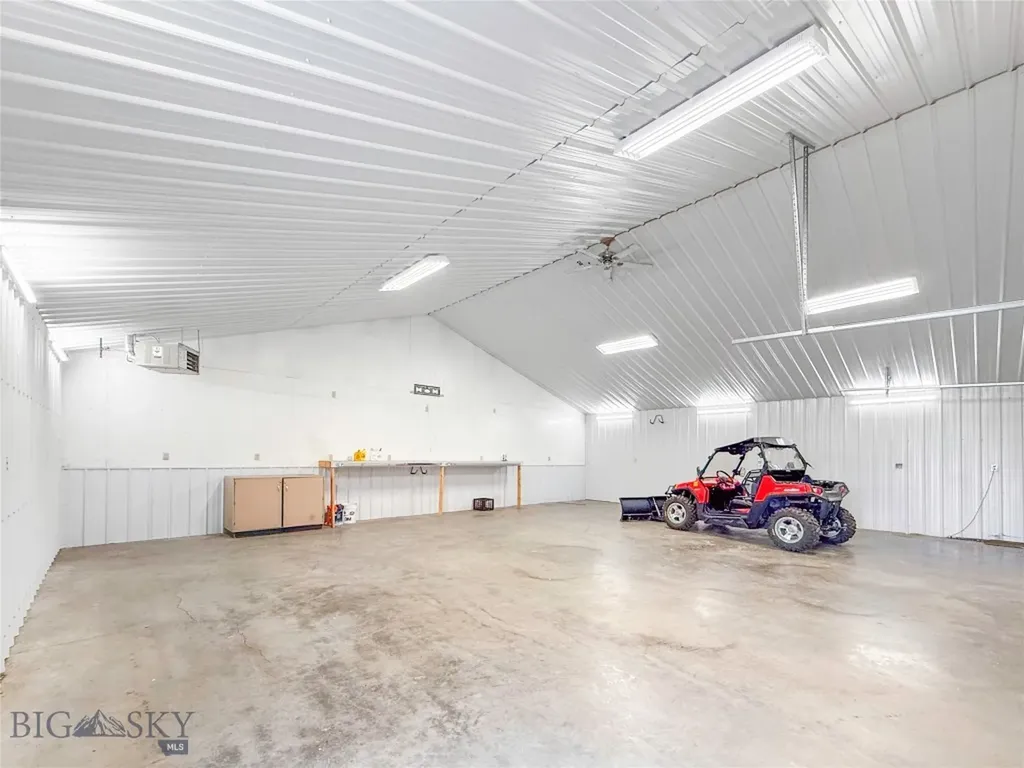 395 Parker Drive Belgrade MT 59714