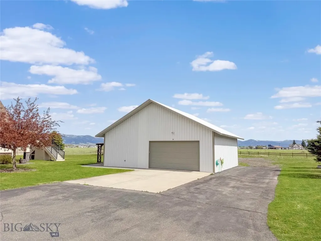 395 Parker Drive Belgrade MT 59714