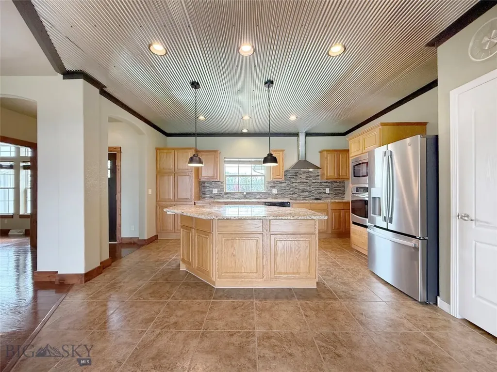 395 Parker Drive Belgrade MT 59714