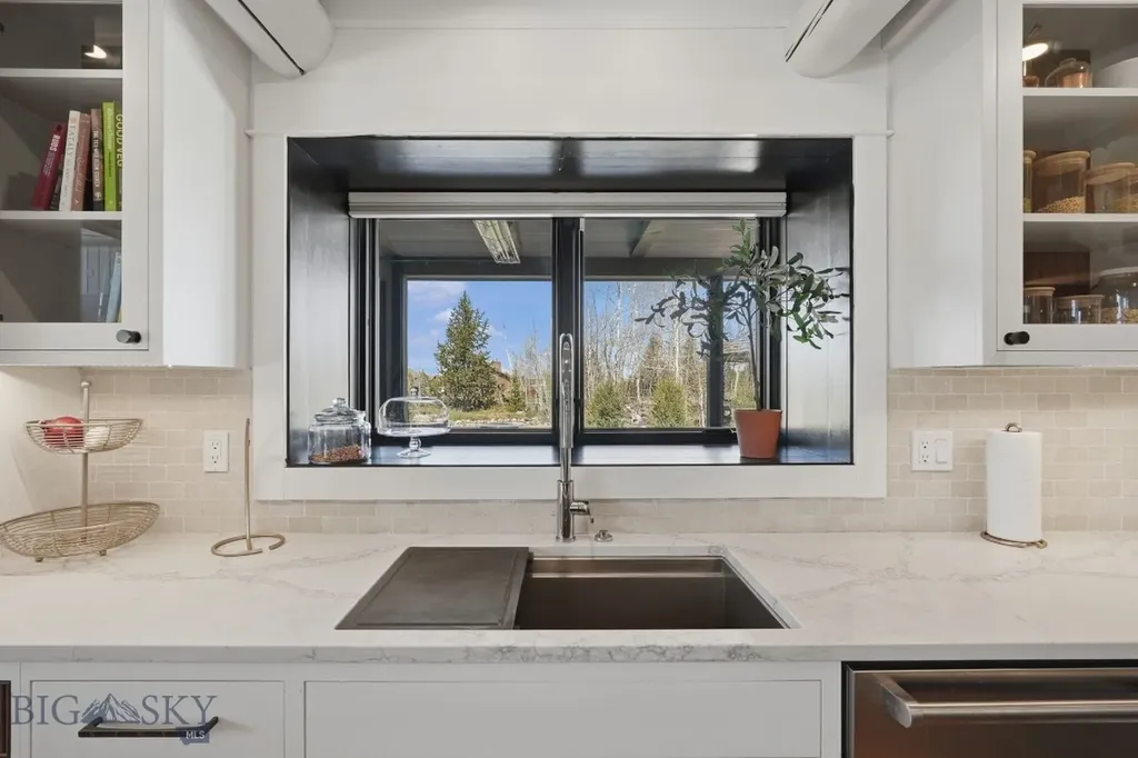 1589 Cougar Drive Bozeman MT 59718