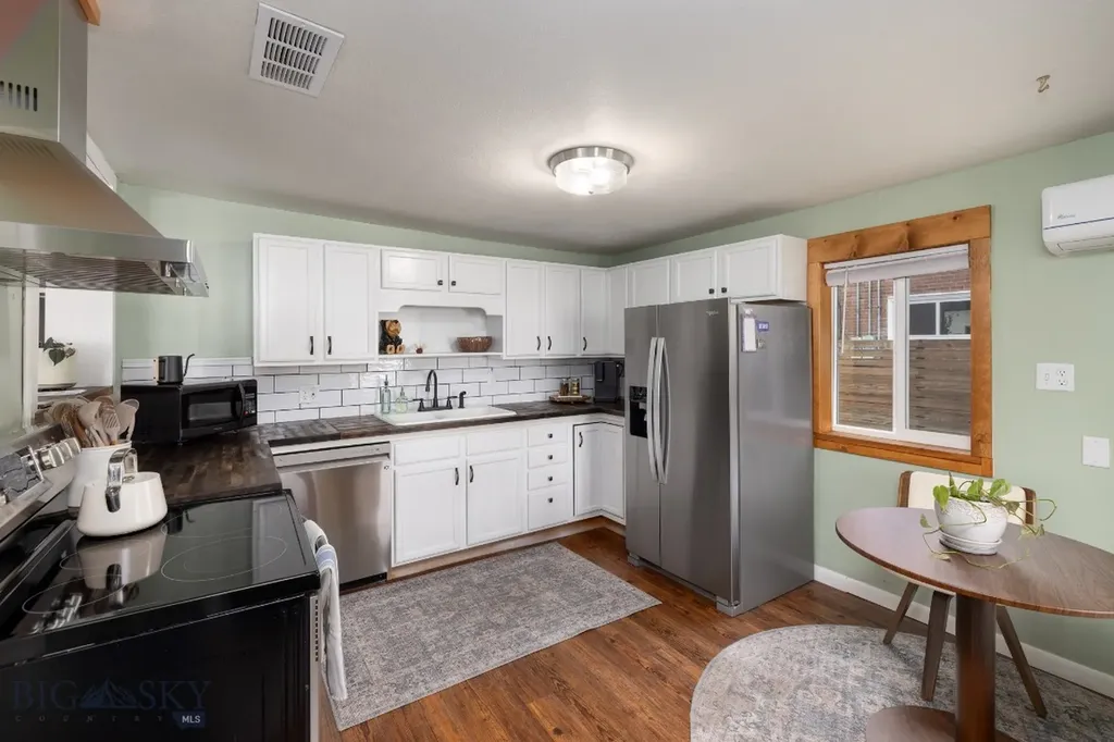 232 S F Street Livingston MT 59047