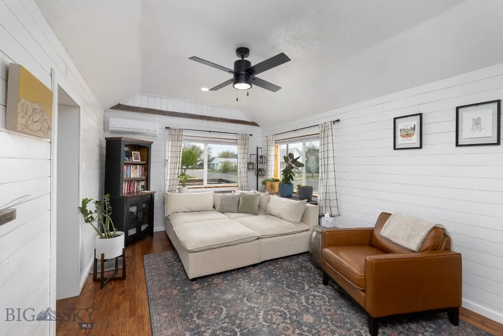 232 S F Street Livingston MT 59047