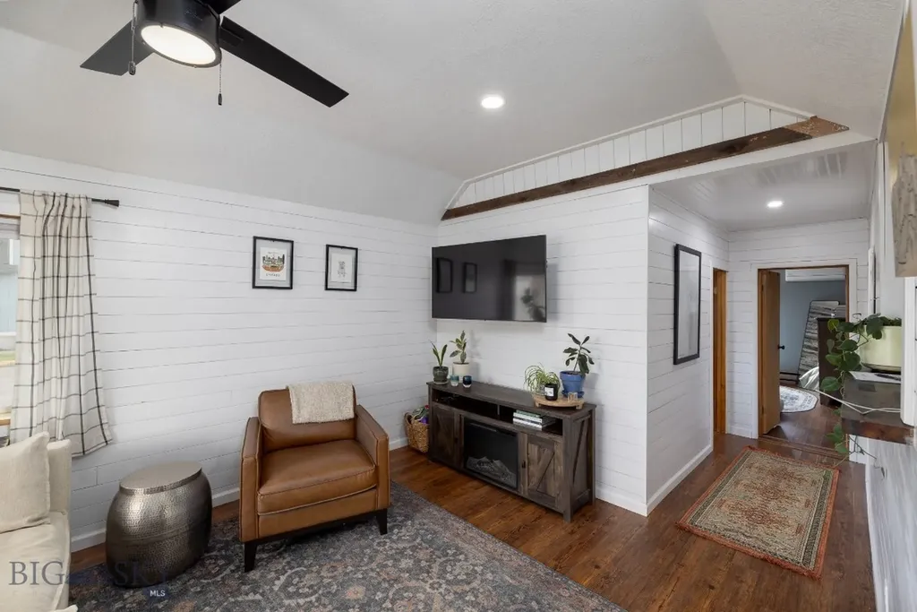 232 S F Street Livingston MT 59047
