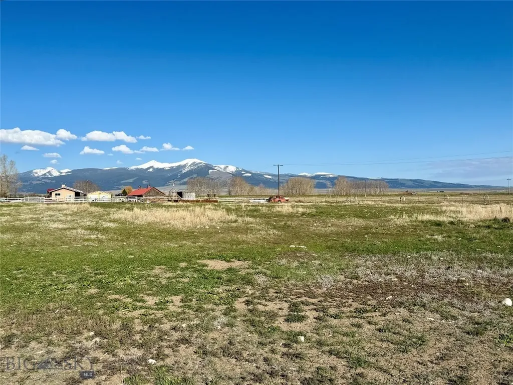 47 Tristan River Lane Deer Lodge MT 59722
