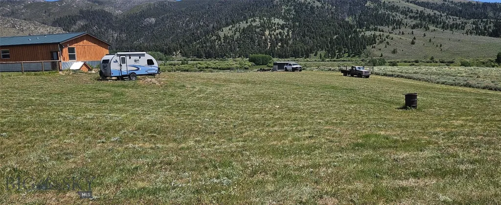 950 White Creek Polaris MT 59746