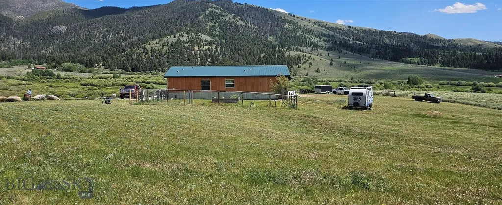 950 White Creek Polaris MT 59746