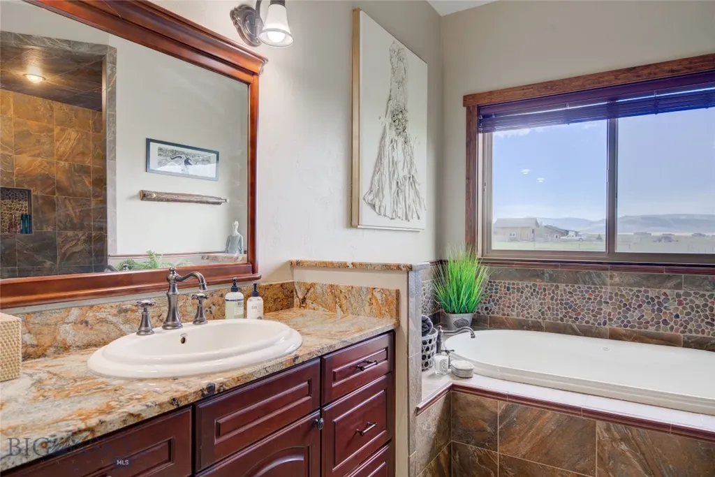 27 Badger Road Pray MT 59065