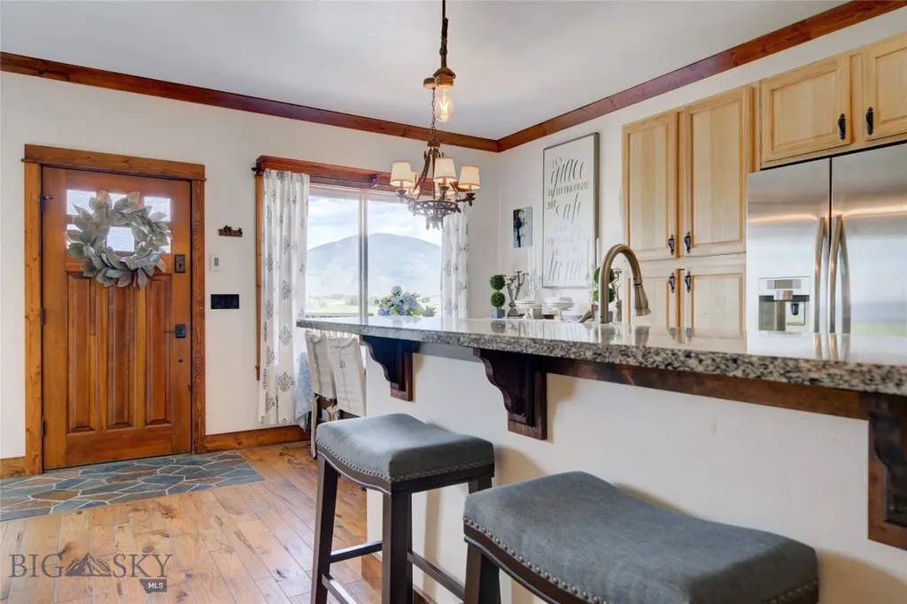 27 Badger Road Pray MT 59065