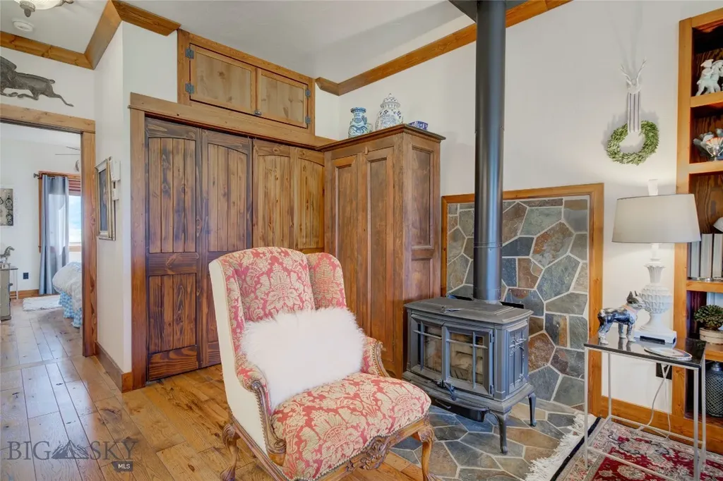 27 Badger Road Pray MT 59065