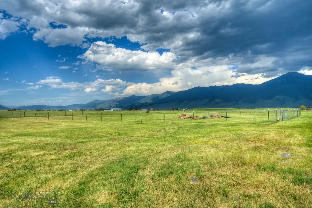 27 Badger Road Pray MT 59065