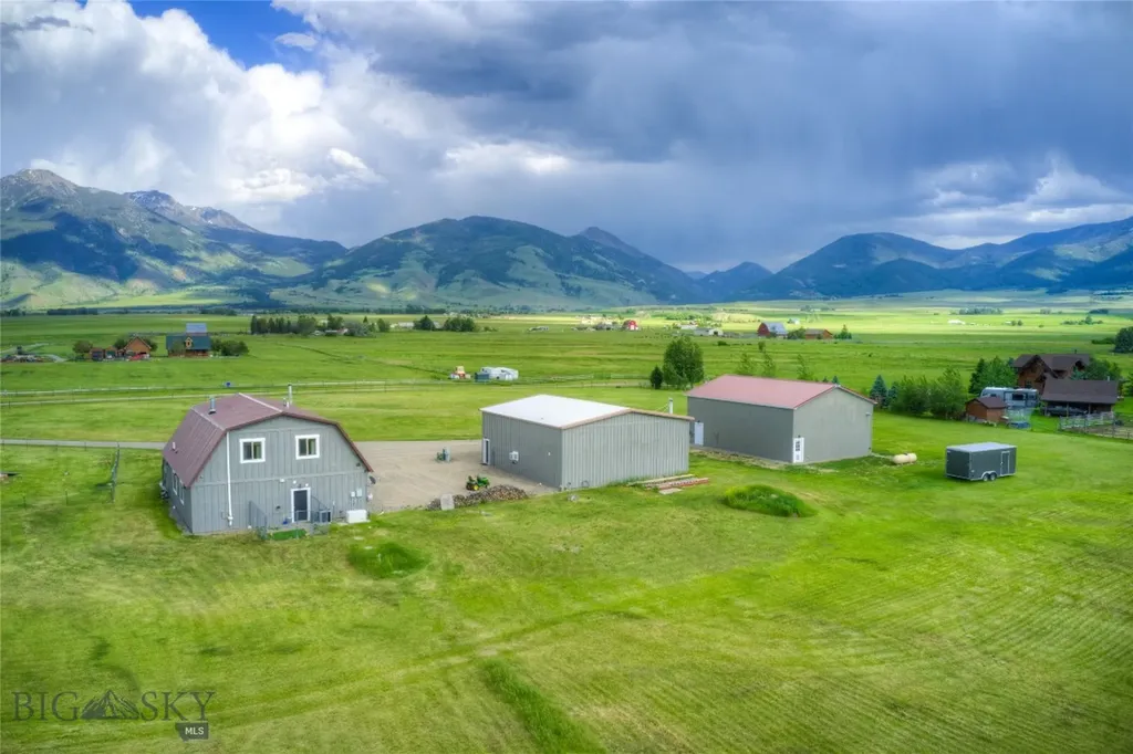 27 Badger Road Pray MT 59065