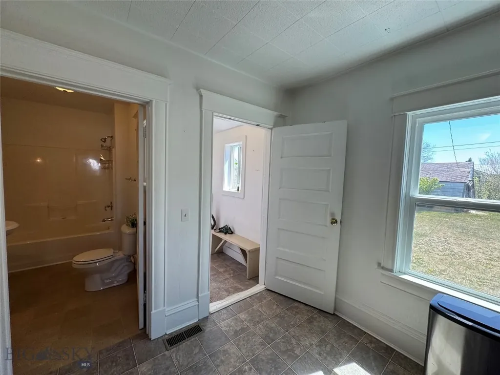 403 E 6th Avenue Big Timber MT 59011